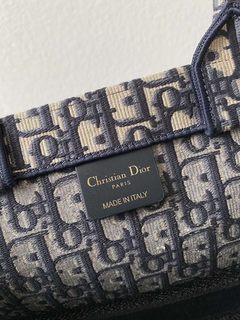 Christian Dior Shopping Bags